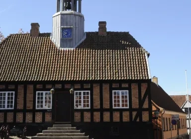 Ebeltofts gamle rådhus med nye udstillinger