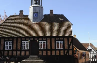 Ebeltofts gamle rådhus med nye udstillinger